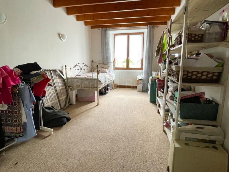 Maison en pierre - 143 m² - 6 pièces