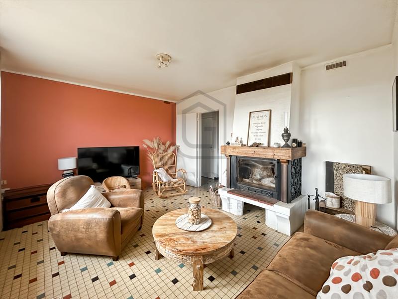 Maison - 85 m² - 4 pièces