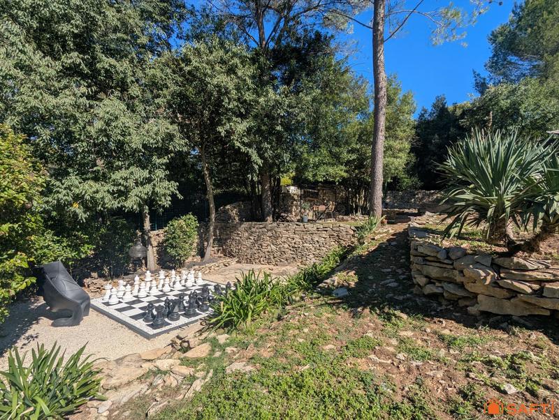 Villa - 190 m² - 6 pièces