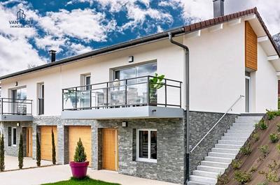 Maison jumelée - 117 m² - 4 pièces