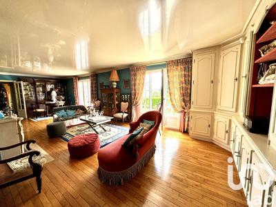 Maison - 190 m² - 7 pièces