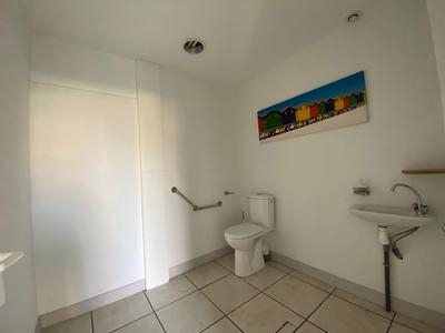 Local d'activités - 56 m²