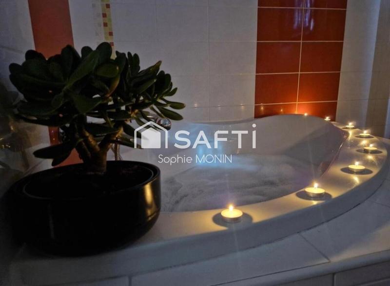 Villa - 130 m² - 8 pièces