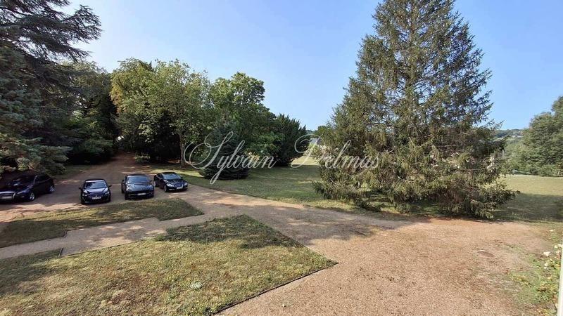 Maison de maîtres - 300 m² - 9 pièces