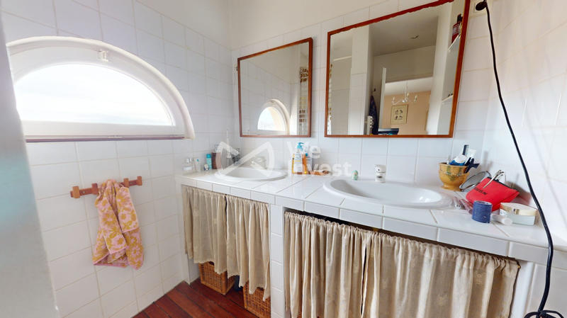 Maison - 148 m² - 6 pièces