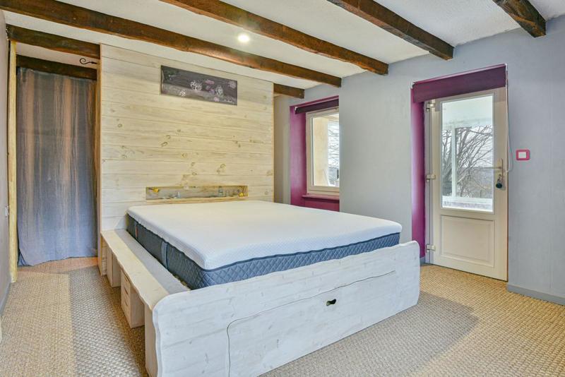 Maison - 224 m² - 8 pièces