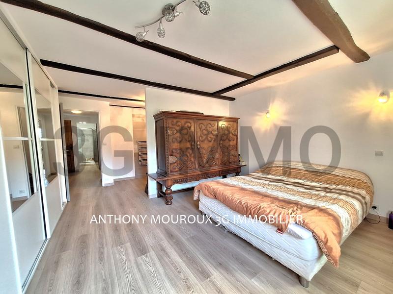 Maison de village - 210 m² - 7 pièces