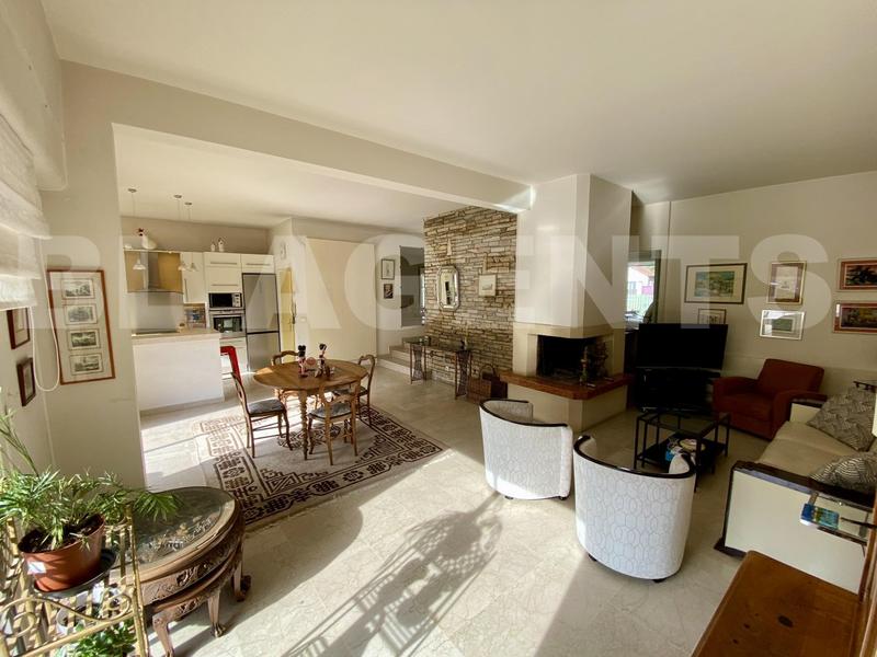 Maison d'architecte - 140 m² - 5 pièces