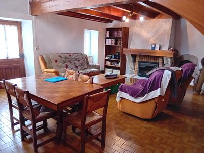 Maison en pierre - 145 m² - 5 pièces