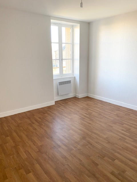Appartement - 95 m² - 5 pièces