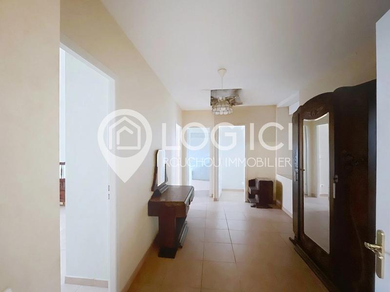 Maison - 208 m² - 7 pièces