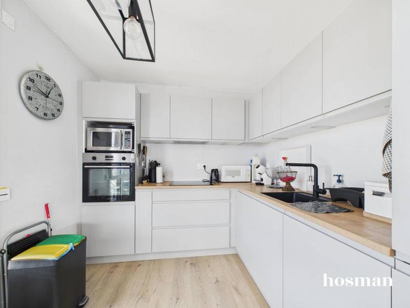 Appartement - 94 m² - 4 pièces