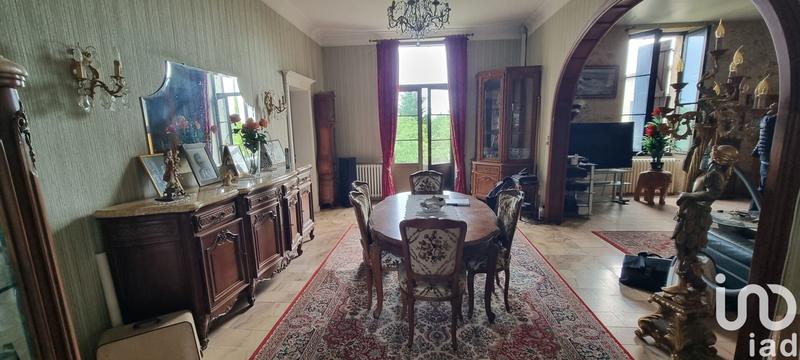 Maison - 260 m² - 7 pièces