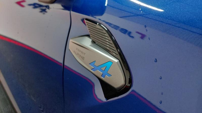 Renault Symbioz esprit Alpine E-Tech full hybrid 145