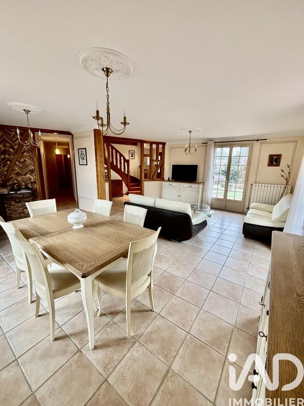 Maison - 153 m² - 7 pièces