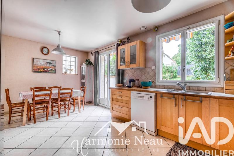 Maison - 179 m² - 9 pièces