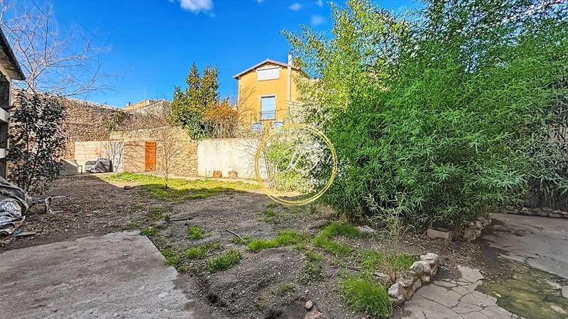 Maison - 163 m² - 6 pièces