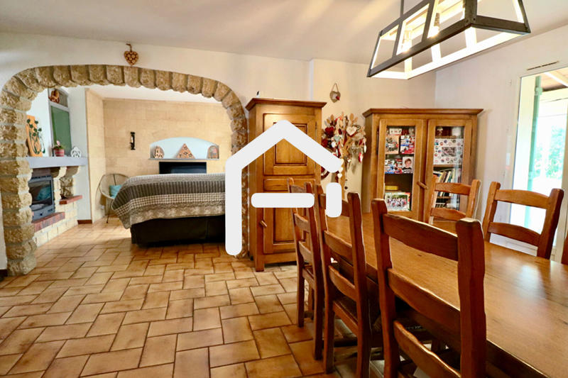 Villa - 120 m² - 4 pièces