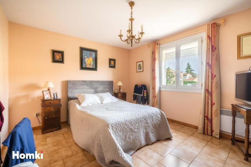 Villa - 166 m² - 6 pièces