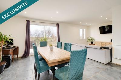 Maison - 95 m² - 5 pièces