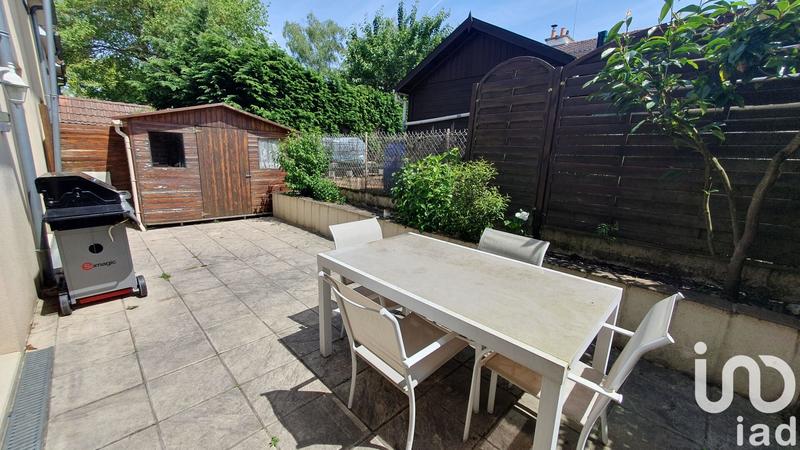 Maison de ville - 100 m² - 5 pièces