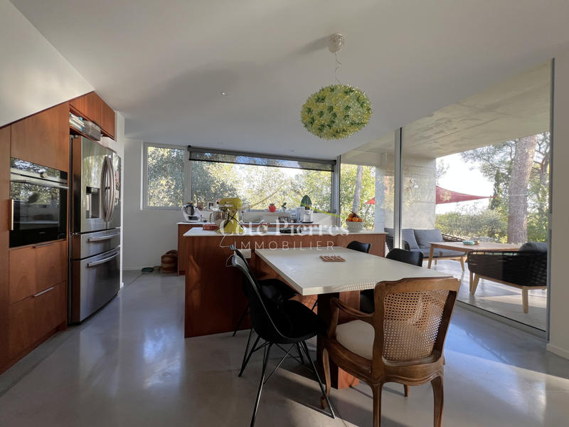 Villa - 172 m² - 6 pièces