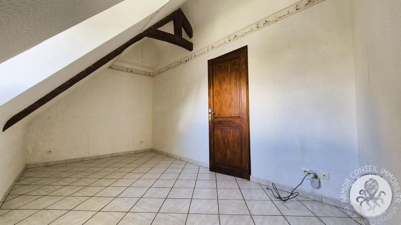 Maison - 98 m² - 4 pièces