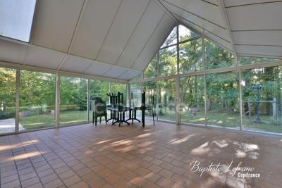 Propriété - 380 m² - 15 pièces