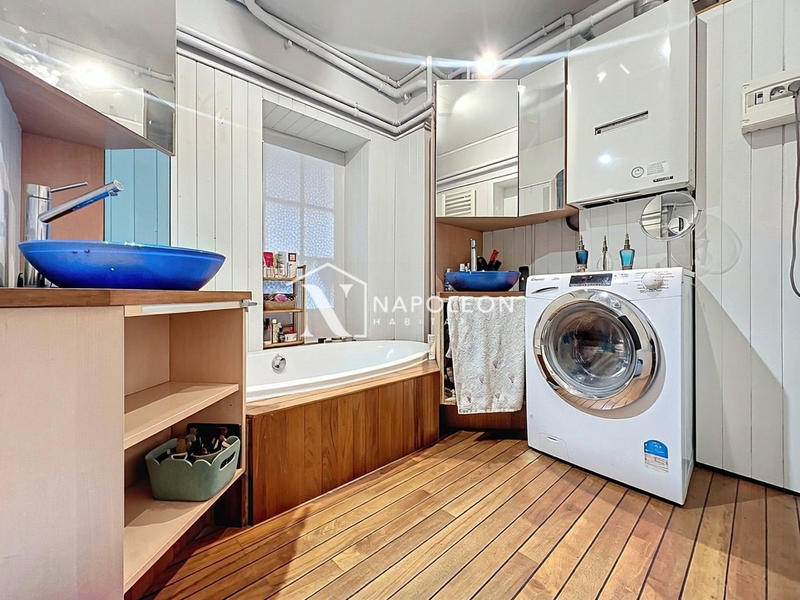 Appartement - 104 m² - 4 pièces