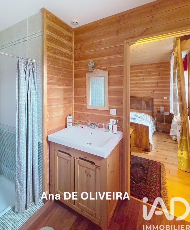 Maison - 180 m² - 5 pièces