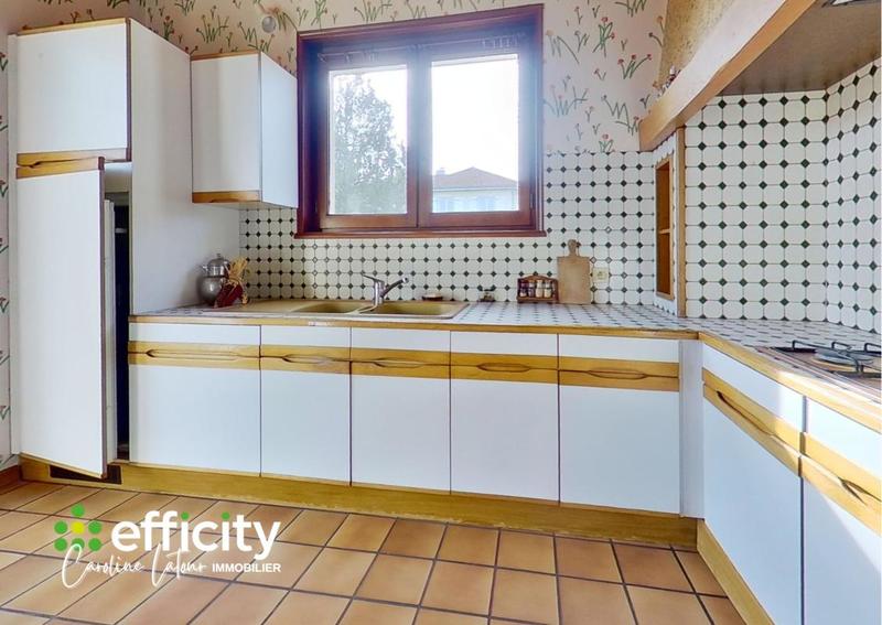 Maison - 138 m² - 6 pièces