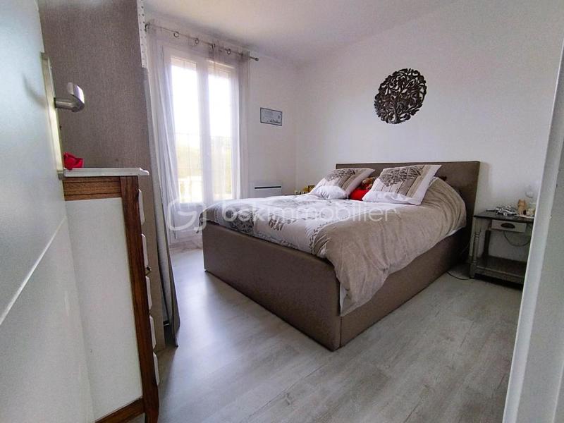 Maison - 92 m² - 5 pièces