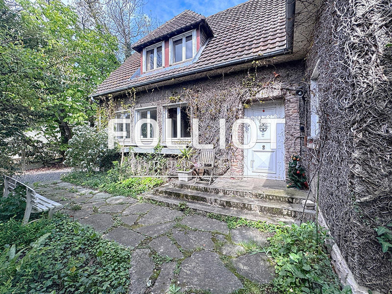 Maison - 191 m² - 9 pièces