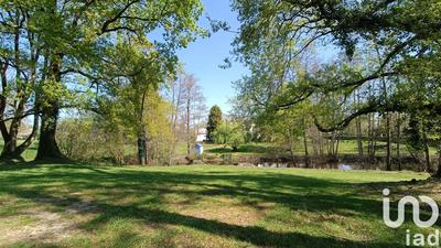 Maison - 180 m² - 7 pièces