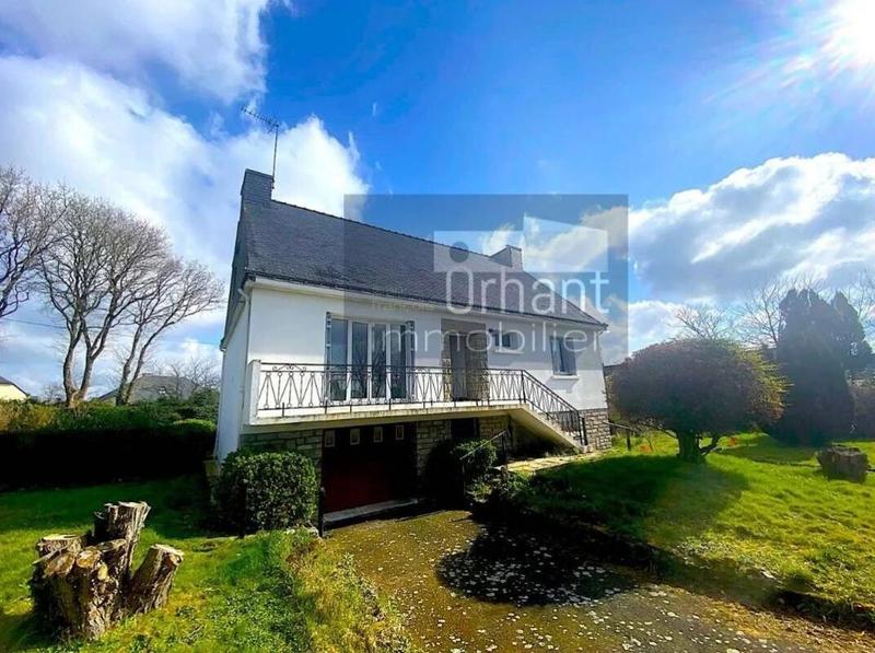 Maison - 88 m² - 6 pièces