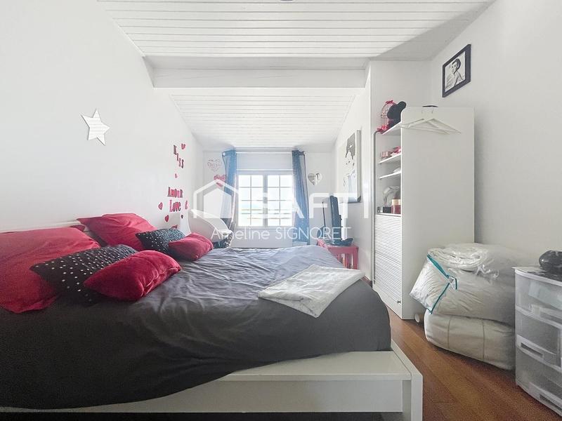 Villa - 137 m² - 4 pièces