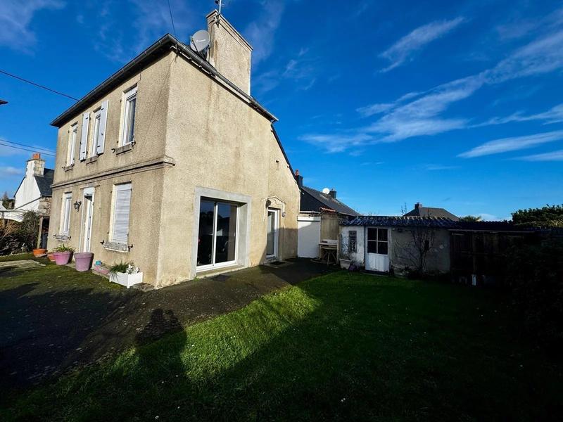 Maison - 94 m² - 4 pièces