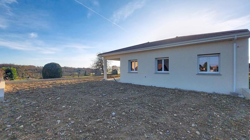 Maison - 140 m² - 5 pièces