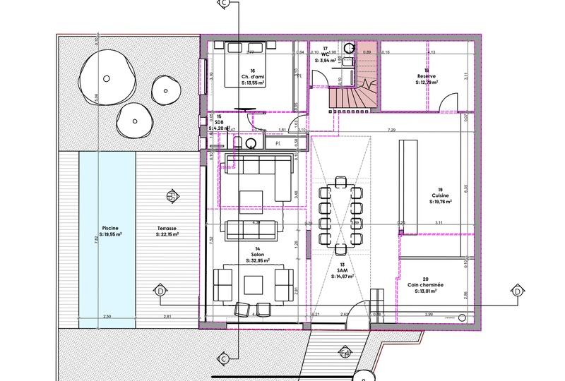 Maison - 250 m² - 6 pièces