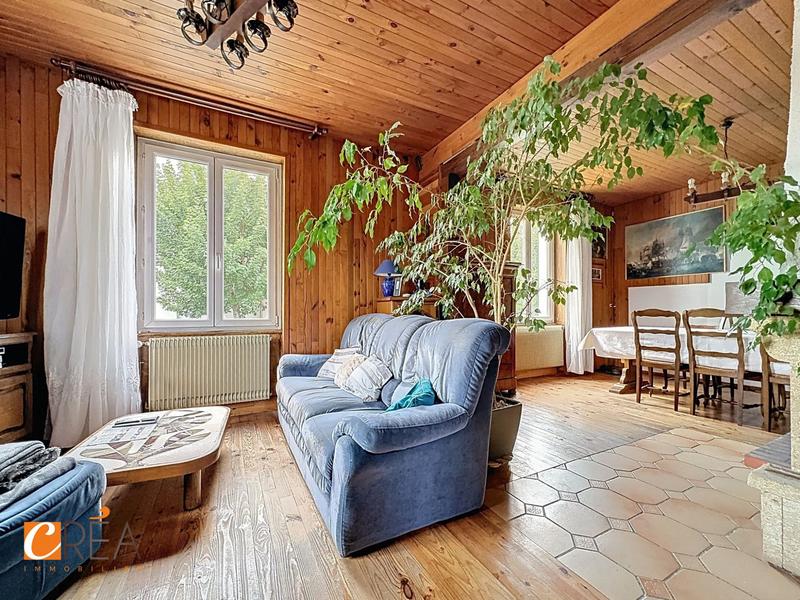 Maison - 141 m² - 7 pièces