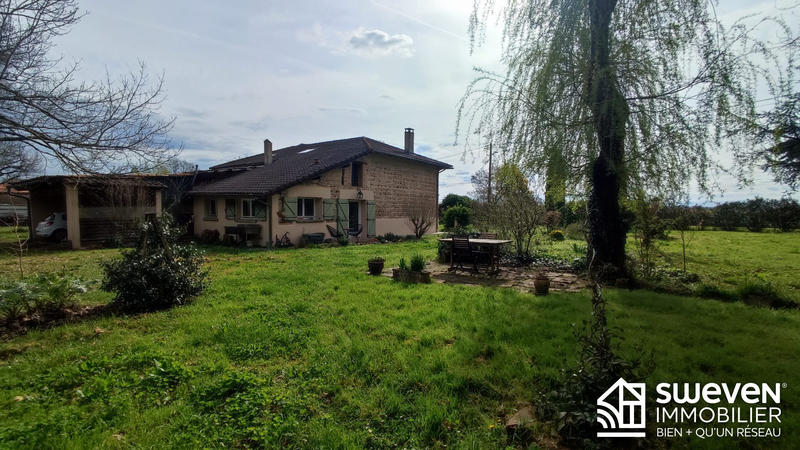 Maison ancienne - 210 m² - 6 pièces