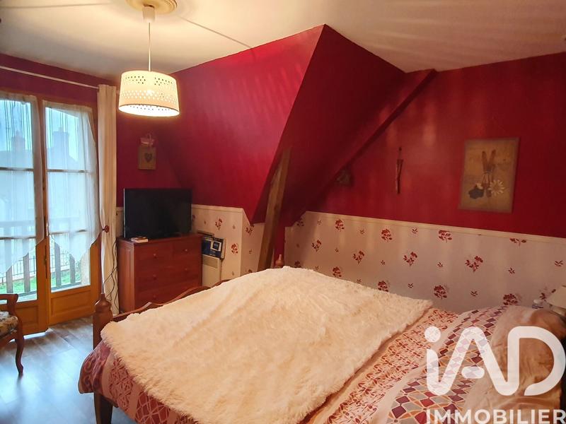 Maison - 169 m² - 8 pièces