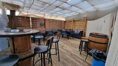 Local commercial - 54 m² - 2 pièces