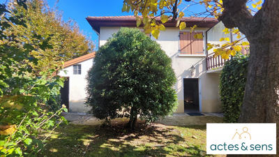 Maison - 122 m² - 6 pièces