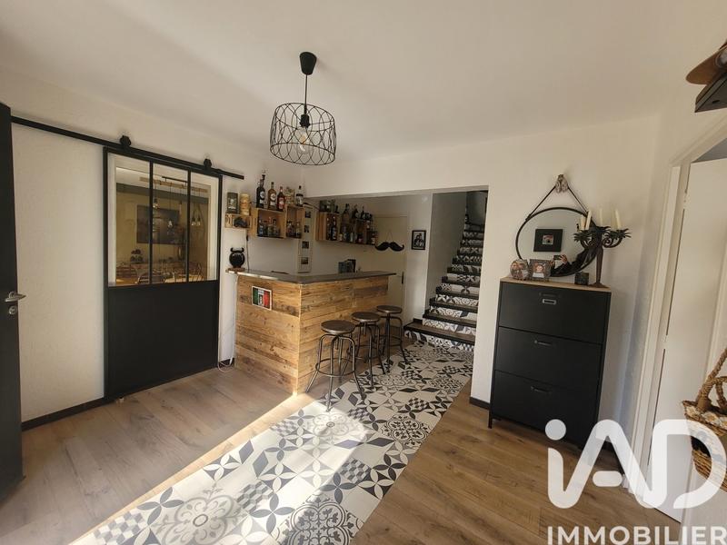 Maison - 183 m² - 6 pièces