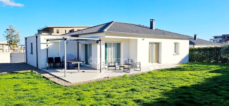 Maison - 89 m² - 4 pièces