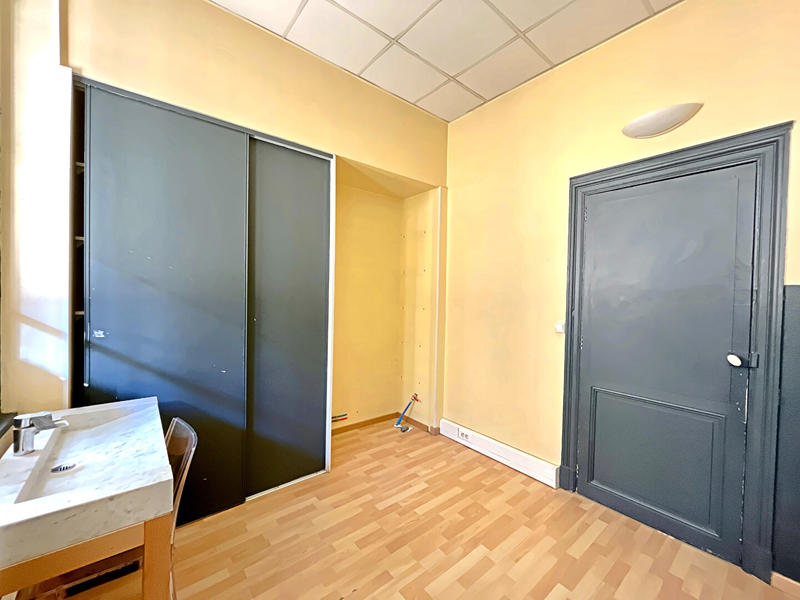 Appartement - 95 m² - 4 pièces