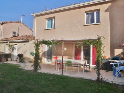 Maison - 82 m² - 4 pièces