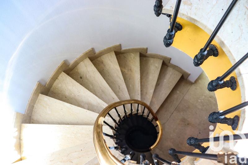 Maison de maîtres - 271 m² - 8 pièces