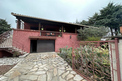 Villa - 140 m² - 5 pièces